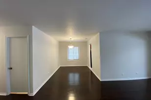 905 Knottingham Dr, Schaumburg, IL 60193 - Photo 4
