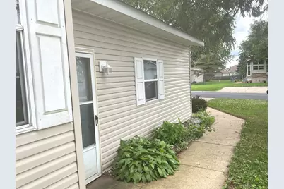 406 Spruce Drive, Belvidere, IL 61008 - Photo 12