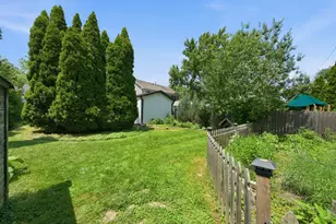 905 N Douglas Ave, Arlington Heights, IL 60004 - Photo 22