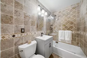 905 N Douglas Ave, Arlington Heights, IL 60004 - Photo 18