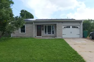 229 Nippert Ave, Romeoville, IL 60446 - Photo 1