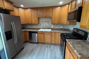406 Belmont Dr, Romeoville, IL 60446 - Photo 8
