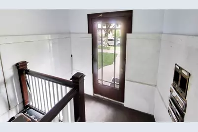6718 N Campbell Avenue, Chicago, IL 60645 - Photo 6
