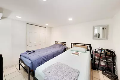 6718 N Campbell Avenue, Chicago, IL 60645 - Photo 54