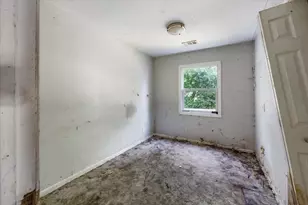 1325 Louise St, Crystal Lake, IL 60014 - Photo 14