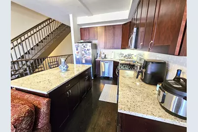 939 W Armitage Avenue #B, Chicago, IL 60614 - Photo 8