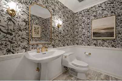 7 Bristol Road, Northfield, IL 60093 - Photo 12