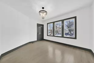 6818 S Wood St, Chicago, IL 60636 - Photo 6