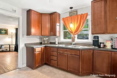 1019 N Madison Street, Woodstock, IL 60098 - Photo 10
