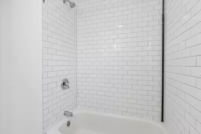 9116 Keating Avenue #2B, Skokie, IL 60076 - Photo 8