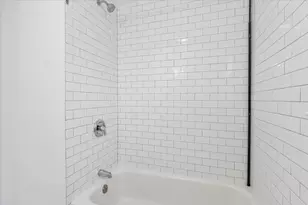 9116 Keating Ave, Skokie, IL 60076 - Photo 8