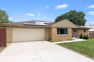 3631 Huffman Blvd, Rockford, IL 61103 - Photo 1
