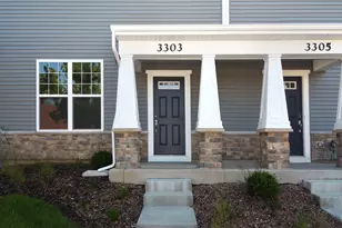 3303 Trillium Cir, Rolling Meadows, IL 60008 - Photo 2