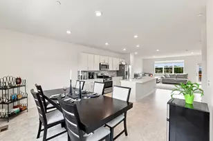 3303 Trillium Cir, Rolling Meadows, IL 60008 - Photo 12