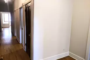 709 W Cornelia Ave, Chicago, IL 60657 - Photo 2