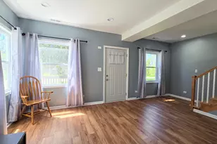 15018 W Russell Rd, Zion, IL 60099 - Photo 4