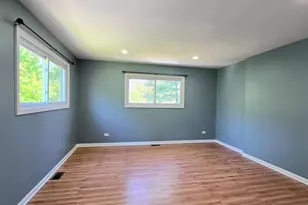 15018 W Russell Rd, Zion, IL 60099 - Photo 16