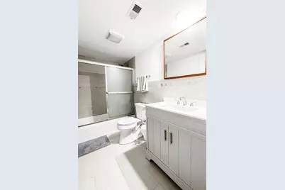 2001 Sherman Avenue #506, Evanston, IL 60201 - Photo 14