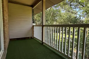 930 Beau Dr, Des Plaines, IL 60016 - Photo 20