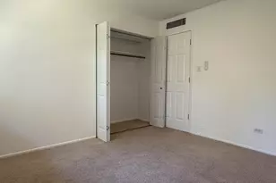 930 Beau Dr, Des Plaines, IL 60016 - Photo 18