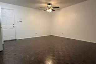 930 Beau Dr, Des Plaines, IL 60016 - Photo 10