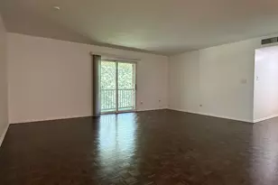 930 Beau Dr, Des Plaines, IL 60016 - Photo 12