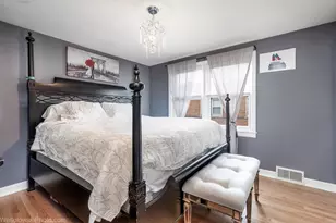 1011 S Oak Park Ave, Oak Park, IL 60304 - Photo 14
