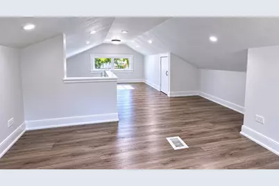 8156 S King Drive, Chicago, IL 60619 - Photo 8