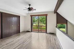 1539 Foxhill Rd, Naperville, IL 60563 - Photo 20