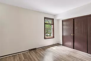 1539 Foxhill Rd, Naperville, IL 60563 - Photo 24