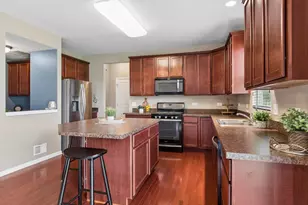 1452 Ruby Dr, Yorkville, IL 60560 - Photo 8