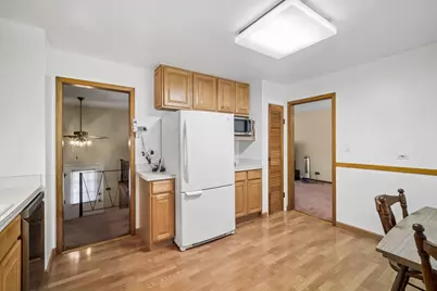 1305 E Sanborn Drive, Palatine, IL 60074 - Photo 12