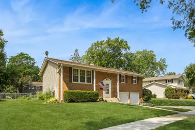 1305 E Sanborn Drive, Palatine, IL 60074 - Photo 2