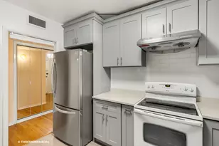 835 Ridge Ave, Evanston, IL 60202 - Photo 4