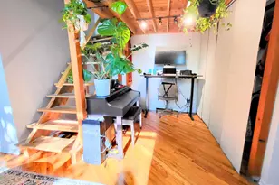 226 N Clinton St, Chicago, IL 60661 - Photo 8