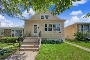 13443 S Avenue M, Chicago, IL 60633 - Photo 1