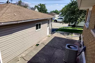 640 Midland Ave, Rockdale, IL 60436 - Photo 12