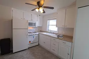 14 8th St, Peru, IL 61354 - Photo 4