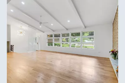 1441 Sequoia Trail, Glenview, IL 60025 - Photo 2