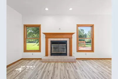 510 Zierke Court, Winnebago, IL 61088 - Photo 8
