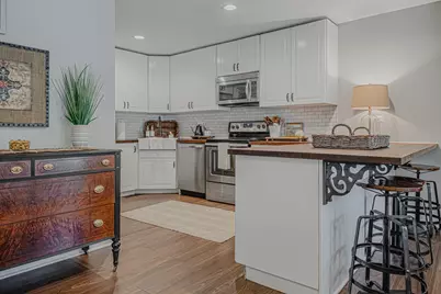 831 Garfield Avenue #C, Libertyville, IL 60048 - Photo 12