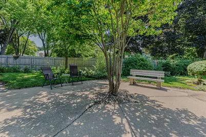831 Garfield Avenue #C, Libertyville, IL 60048 - Photo 26
