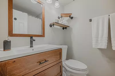 831 Garfield Avenue #C, Libertyville, IL 60048 - Photo 24