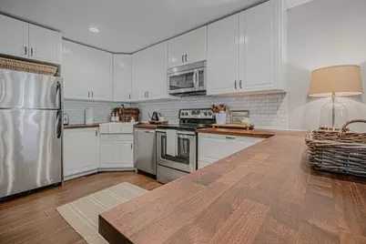 831 Garfield Avenue #C, Libertyville, IL 60048 - Photo 14