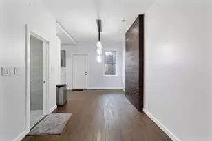 13 N Ada St, Chicago, IL 60607 - Photo 8