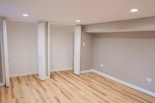 523 S Monterey Ave, Villa Park, IL 60181 - Photo 22