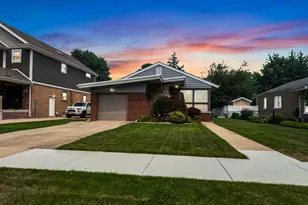 10029 S Central Park Ave, Evergreen Park, IL 60805 - Photo 1