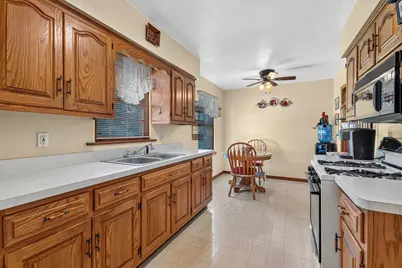 24653 W Junior Avenue, Channahon, IL 60410 - Photo 4