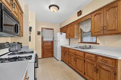 24653 W Junior Avenue, Channahon, IL 60410 - Photo 2