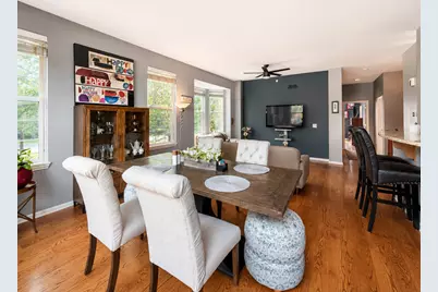 394 Broadmoor Lane, Bartlett, IL 60103 - Photo 8